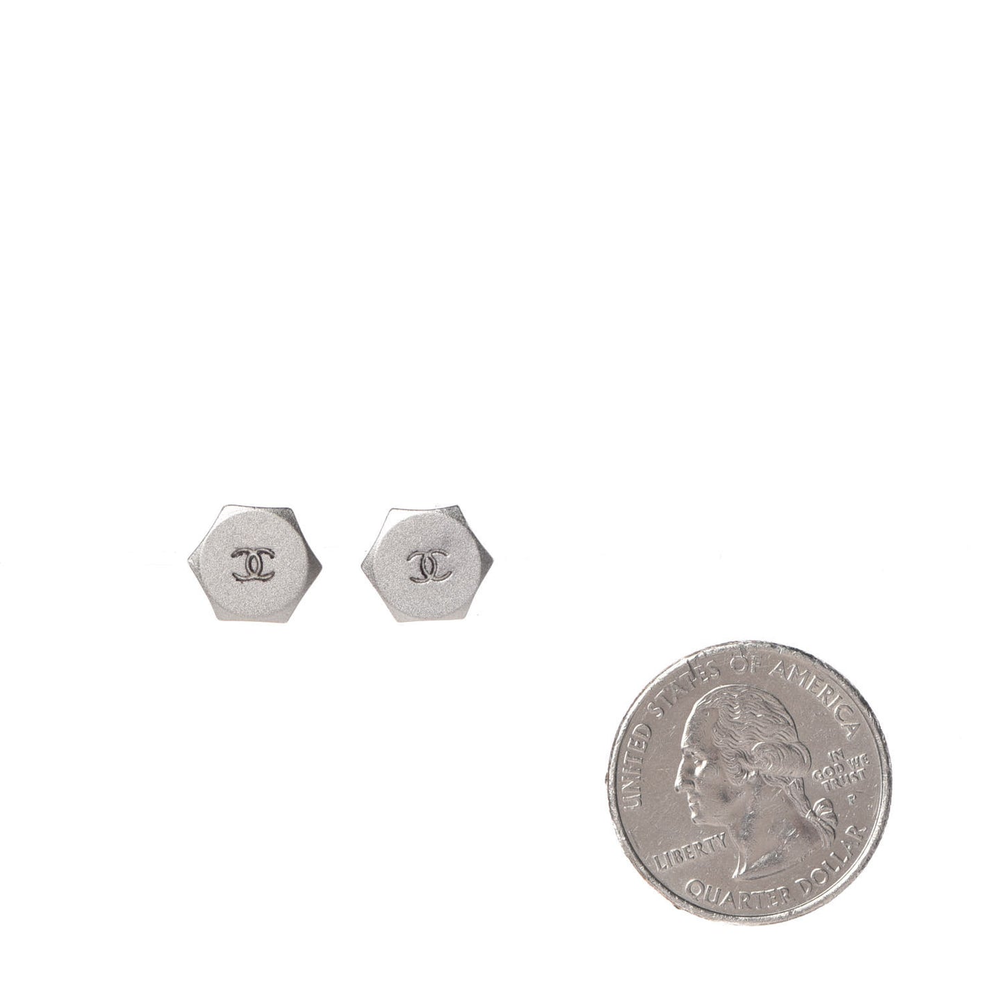 Metal CC Earrings Silver