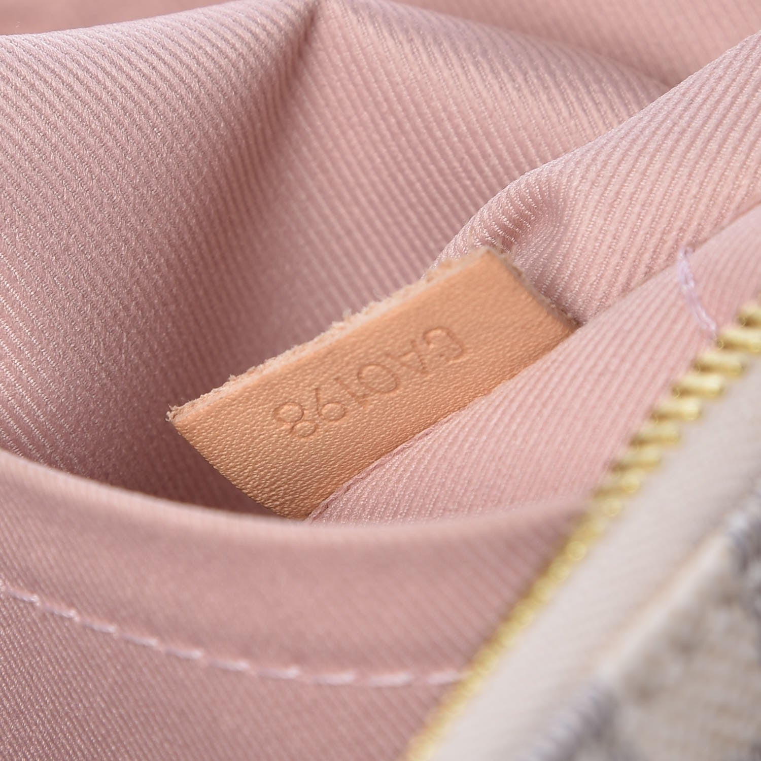 Louis Vuitton Damier Azur Lymington 8 of 8