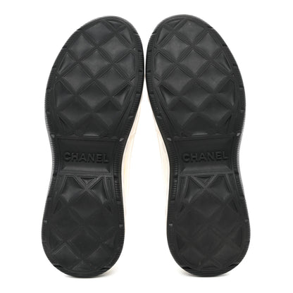 Chanel Velvet Calfskin Mixed Fibers CC Sneakers 38 Ivory Black 5 of 9