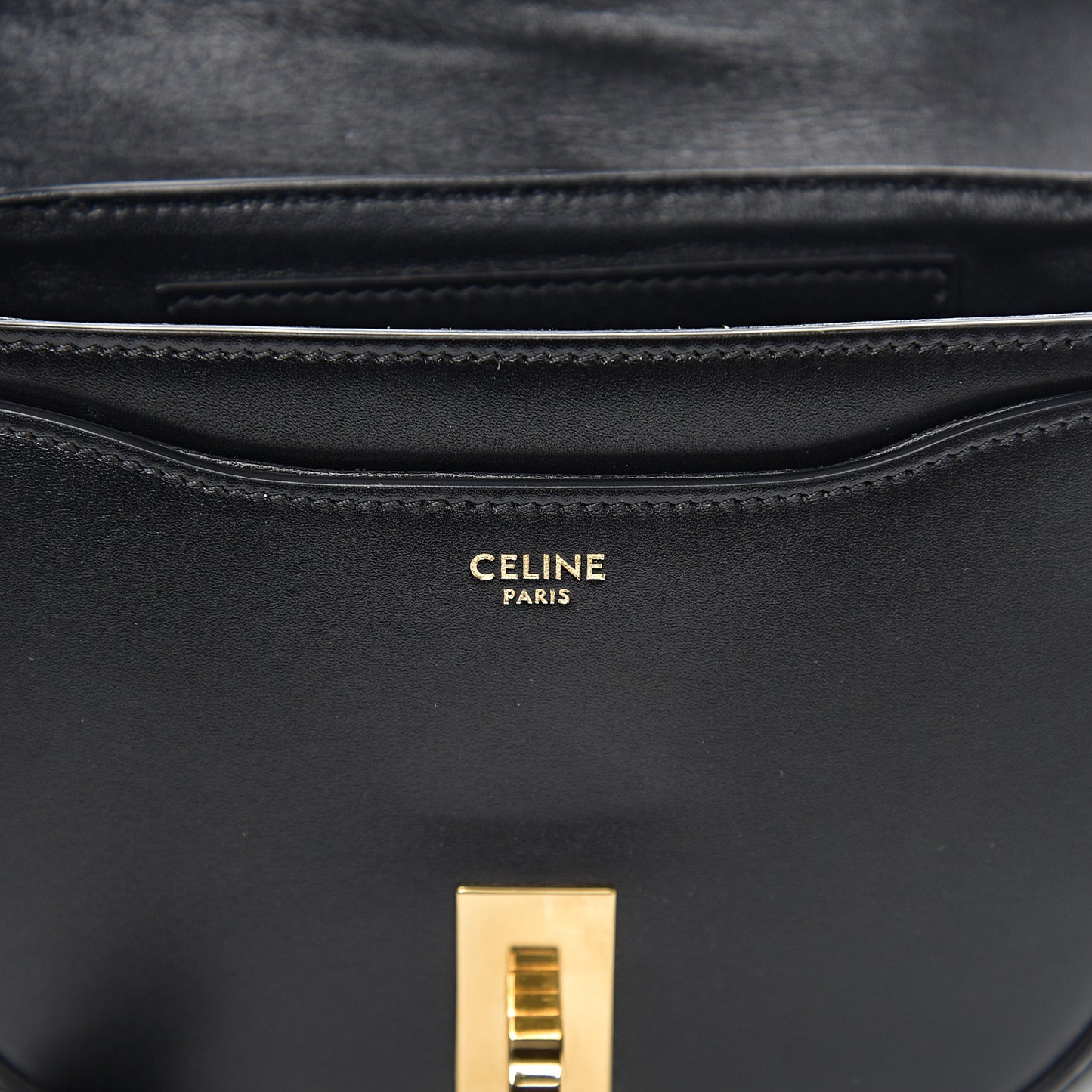 Satinated Calfskin Besace Small 16 Black