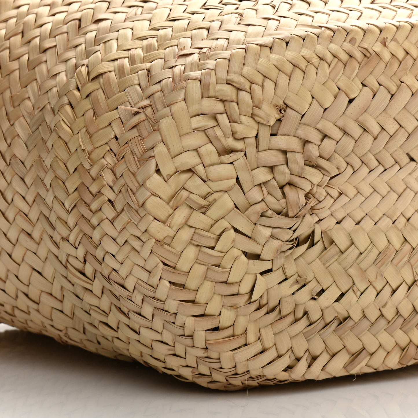 Raffia Calfskin Triomphe Medium Panier Tan