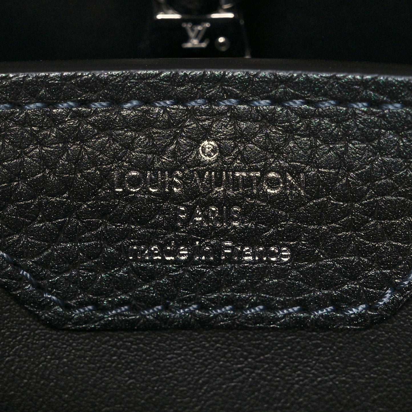 Taurillon Capucines BB Scarabeo Iridescent Black