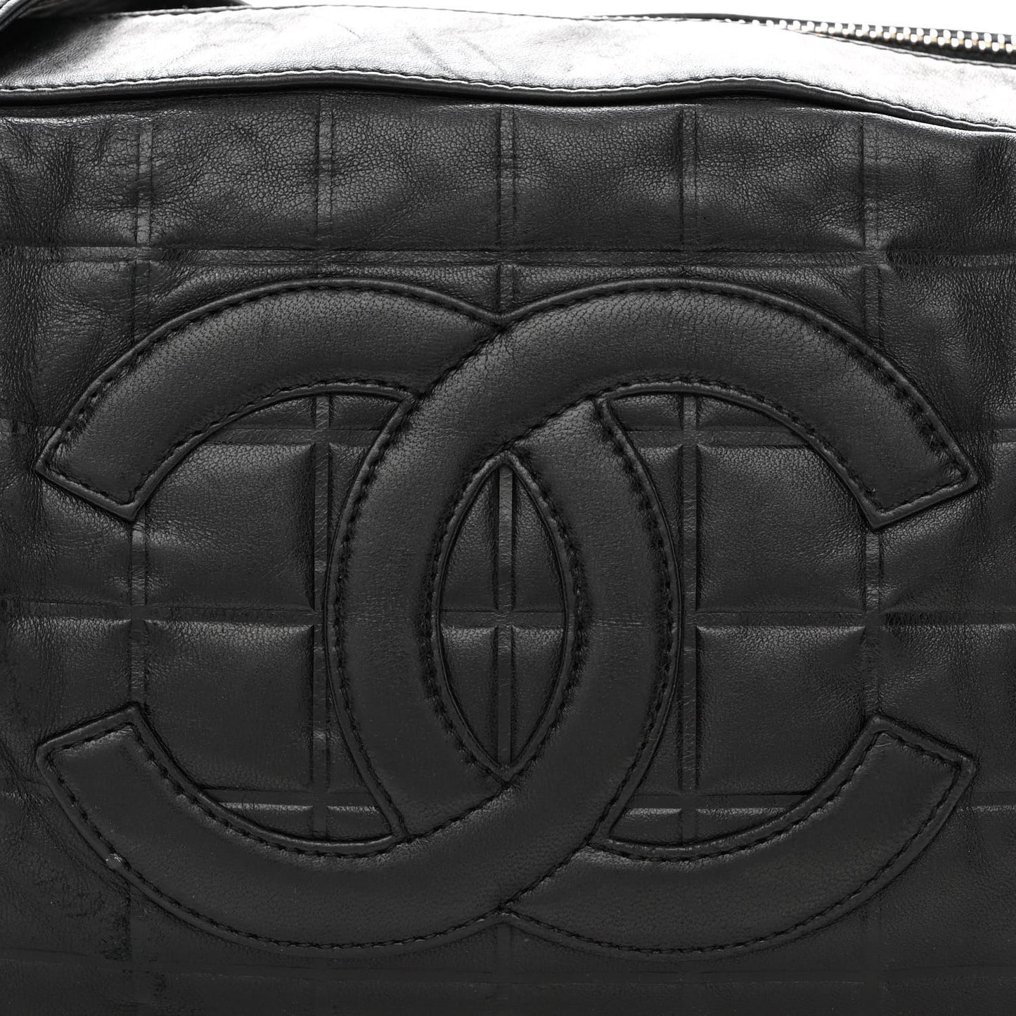 Lambskin Quilted Medium Chocolate Bar Shoulder Bag Black
