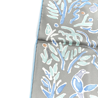 Hermes Silk Isola Di Primavera Scarf 90 Gris Clair Bleu Paradis 4 of 5