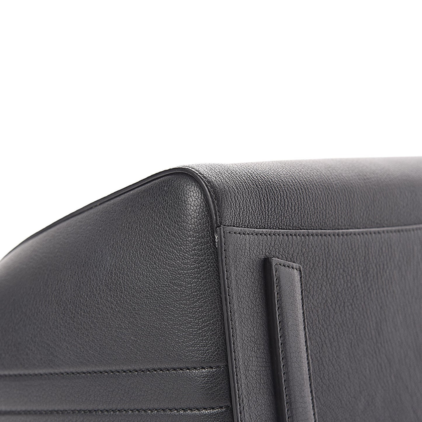 Sugar Goatskin Medium Antigona Black