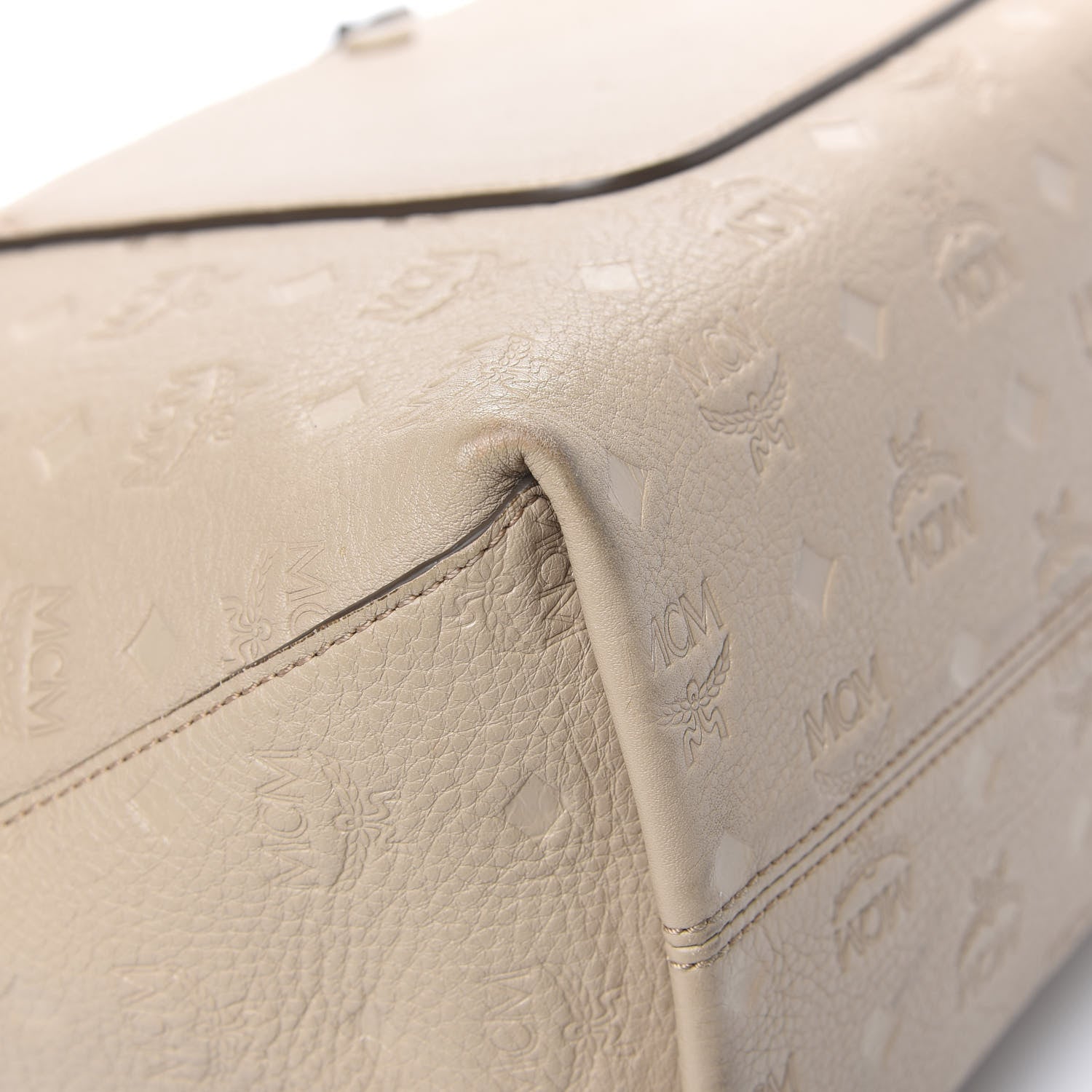 MCM Calfskin Ottomar Monogram Medium Klara Top Zip Tote New Beige 13 of 17