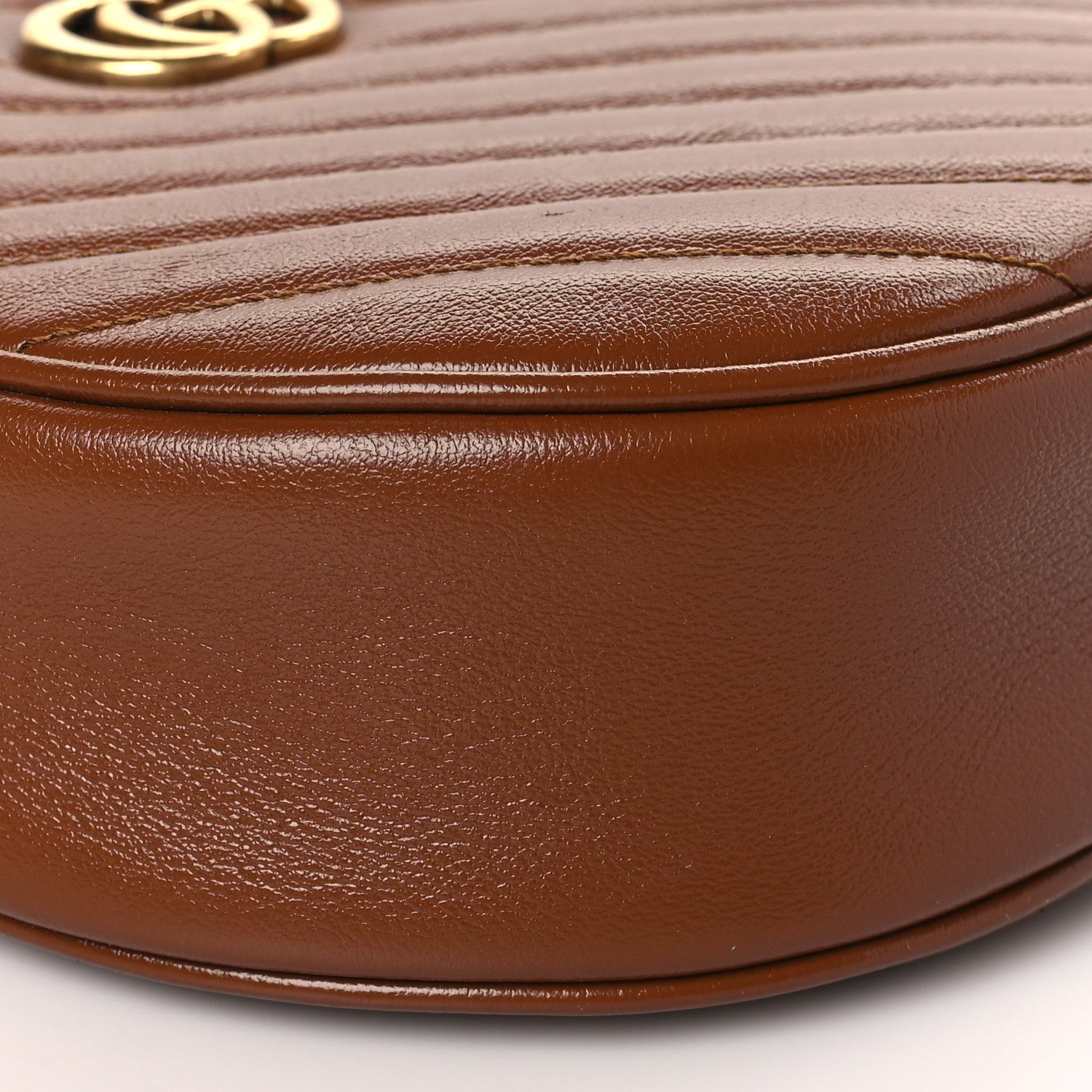 Gucci Azalea Calfskin Matelasse Diagonal Mini GG Marmont Round Shoulder Bag Cuir 7 of 8