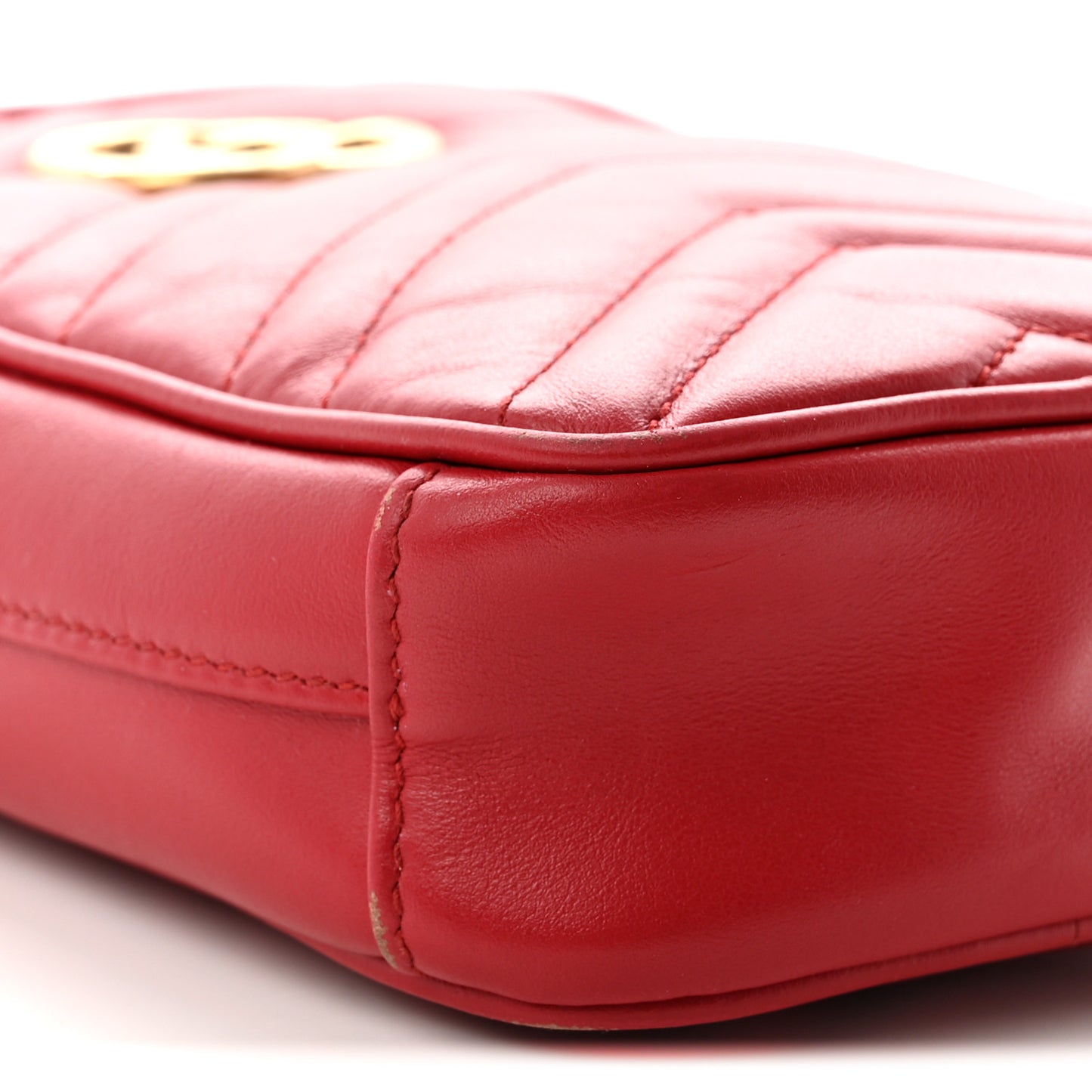 Calfskin Matelasse Mini GG Marmont Crossbody Bag Hibiscus Red Hibiscus Red