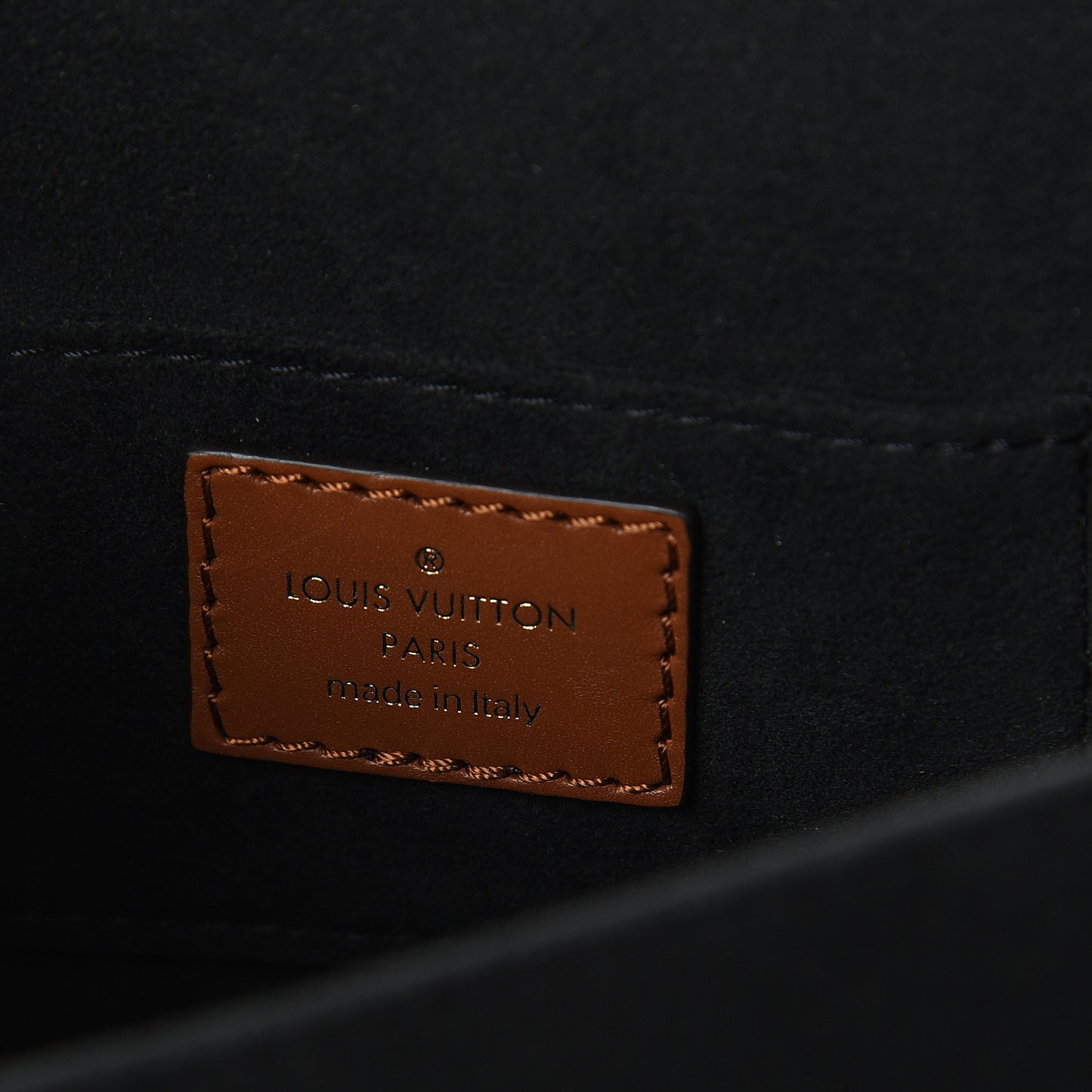 Reverse Monogram Dauphine Mini