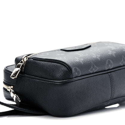 Louis Vuitton Taiga Monogram Outdoor Bumbag Black 7 of 8