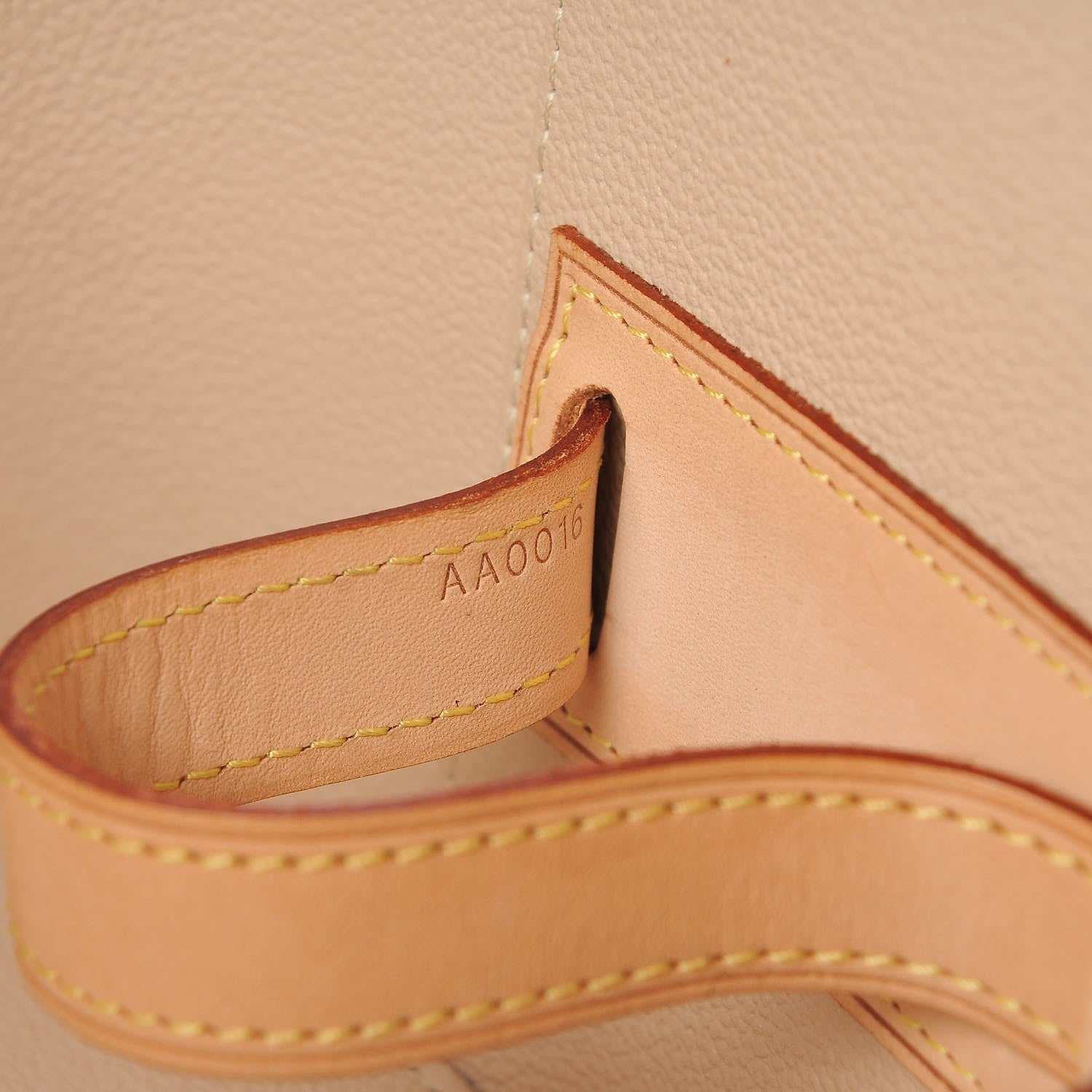 Louis Vuitton Monogram Nice 5 of 13