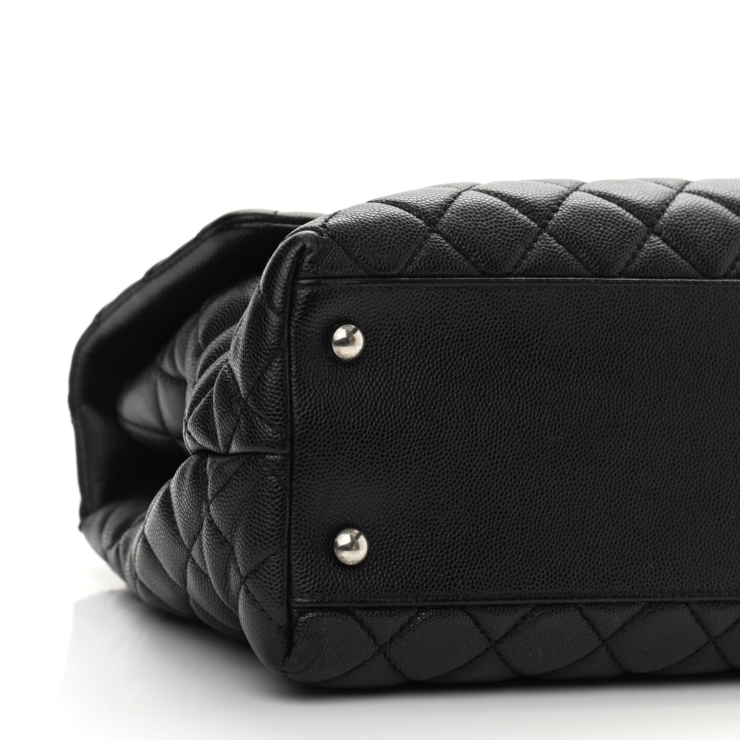 Caviar Quilted Medium Coco Handle Flap Black