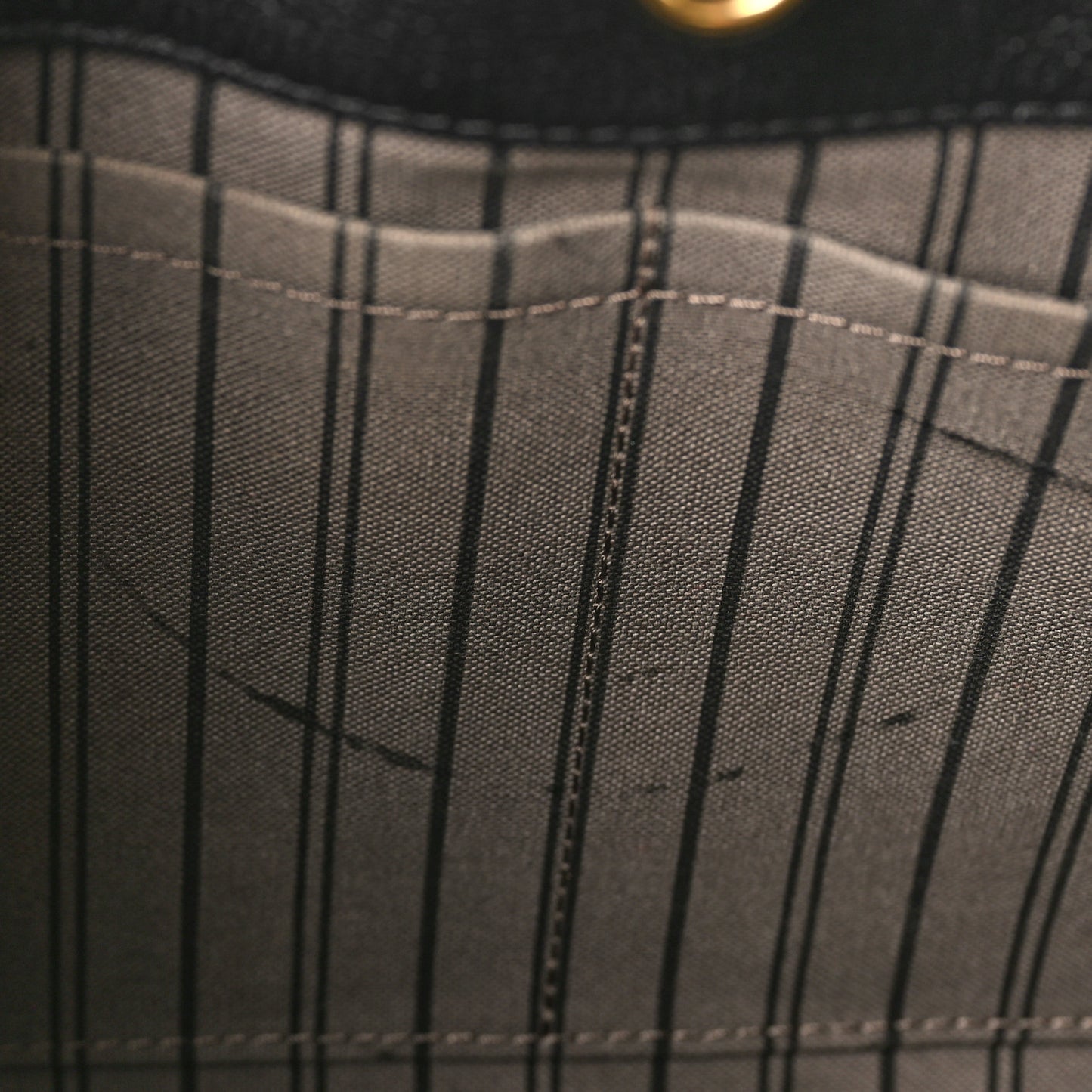 Empreinte Montaigne MM Black