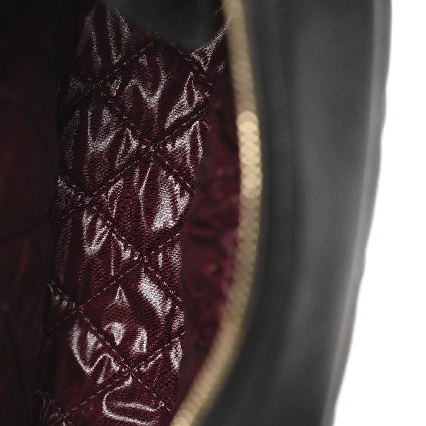 Caviar Quilted Medium Curvy Pouch Cosmetic Case Black