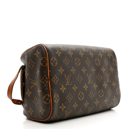 Louis Vuitton Monogram King Size Toiletry Bag 4 of 12