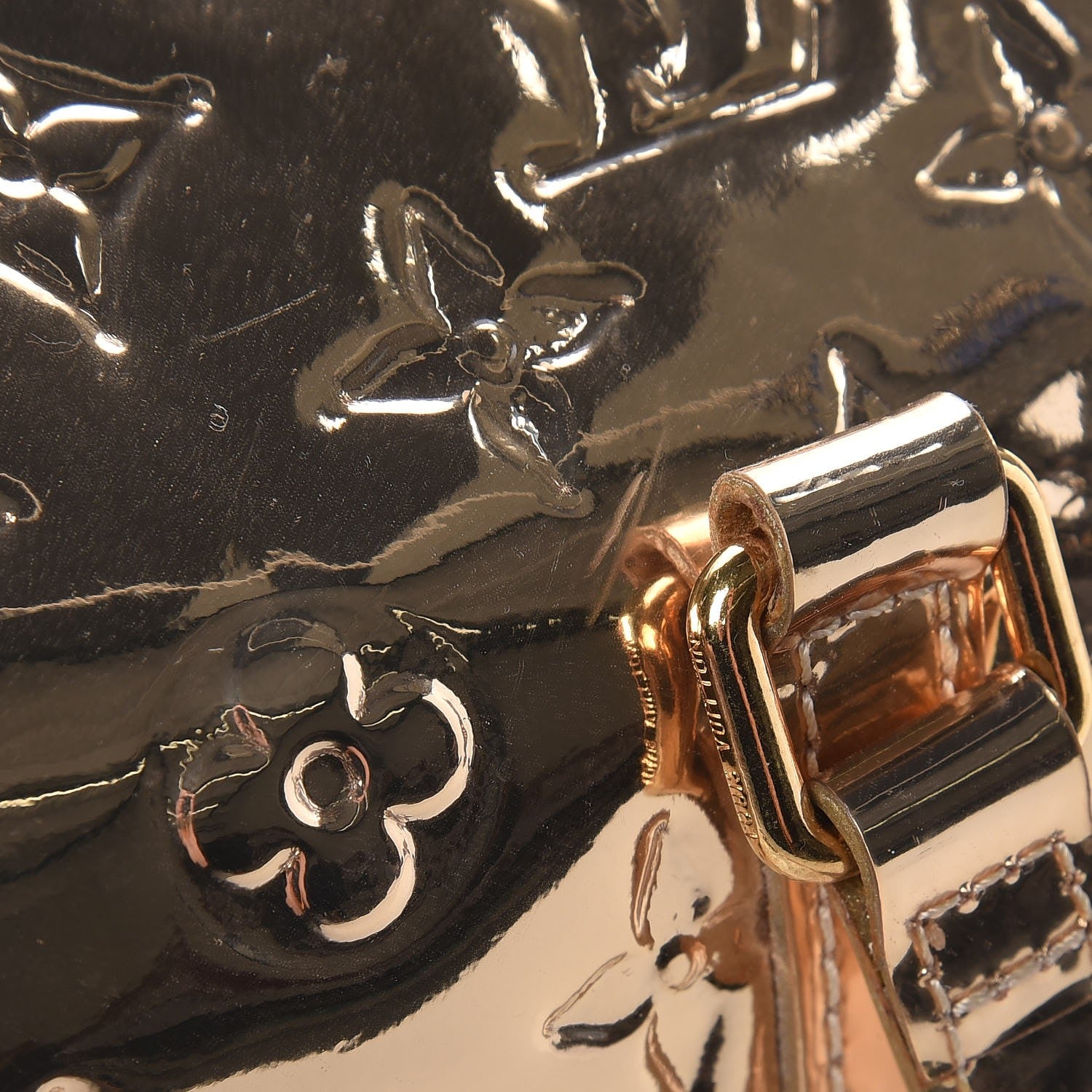Louis Vuitton Monogram Miroir Papillon Gold 9 of 11
