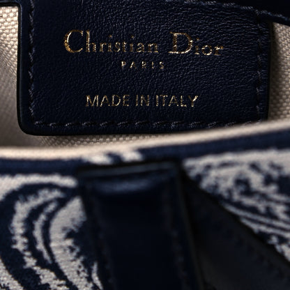 Christian Dior Canvas Reverse Embroidered Toile De Jouy Saddle Bag Blue 7 of 9