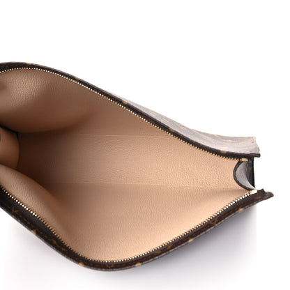 Louis Vuitton Monogram Toiletry Pouch 26 5 of 11