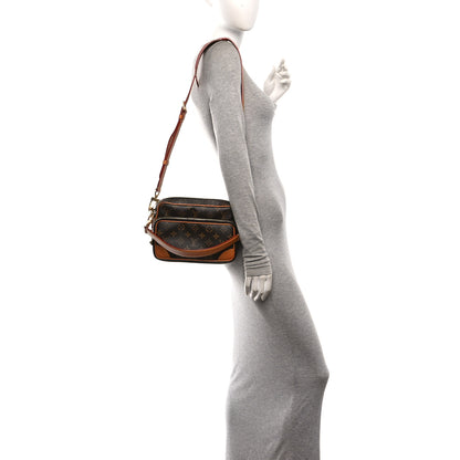 Louis Vuitton Monogram Archive Nil NM 2 of 9