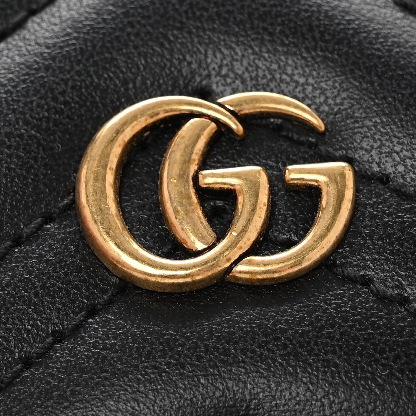 Calfskin Matelasse GG Marmont Card Holder Black