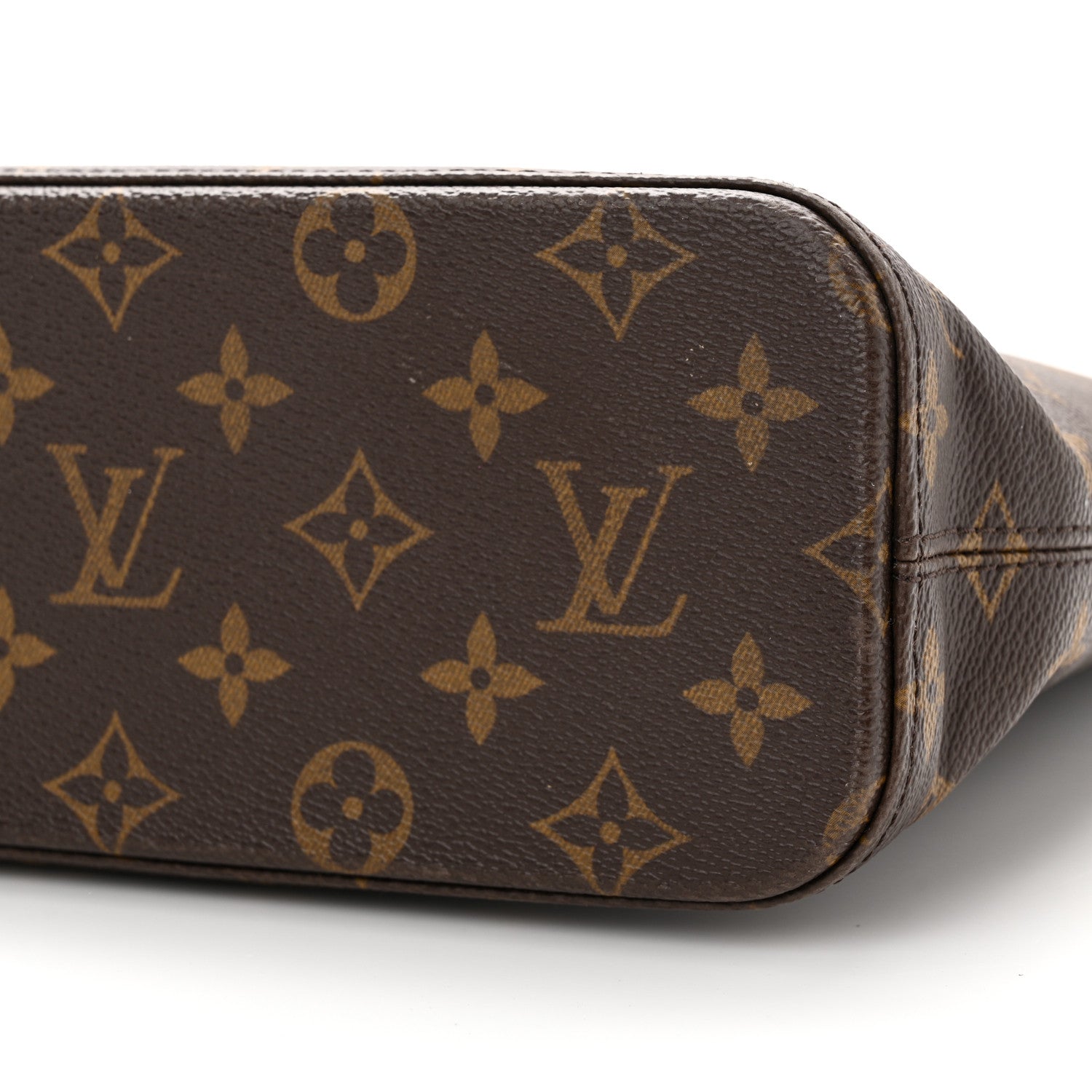 Louis Vuitton Monogram Luco 9 of 14