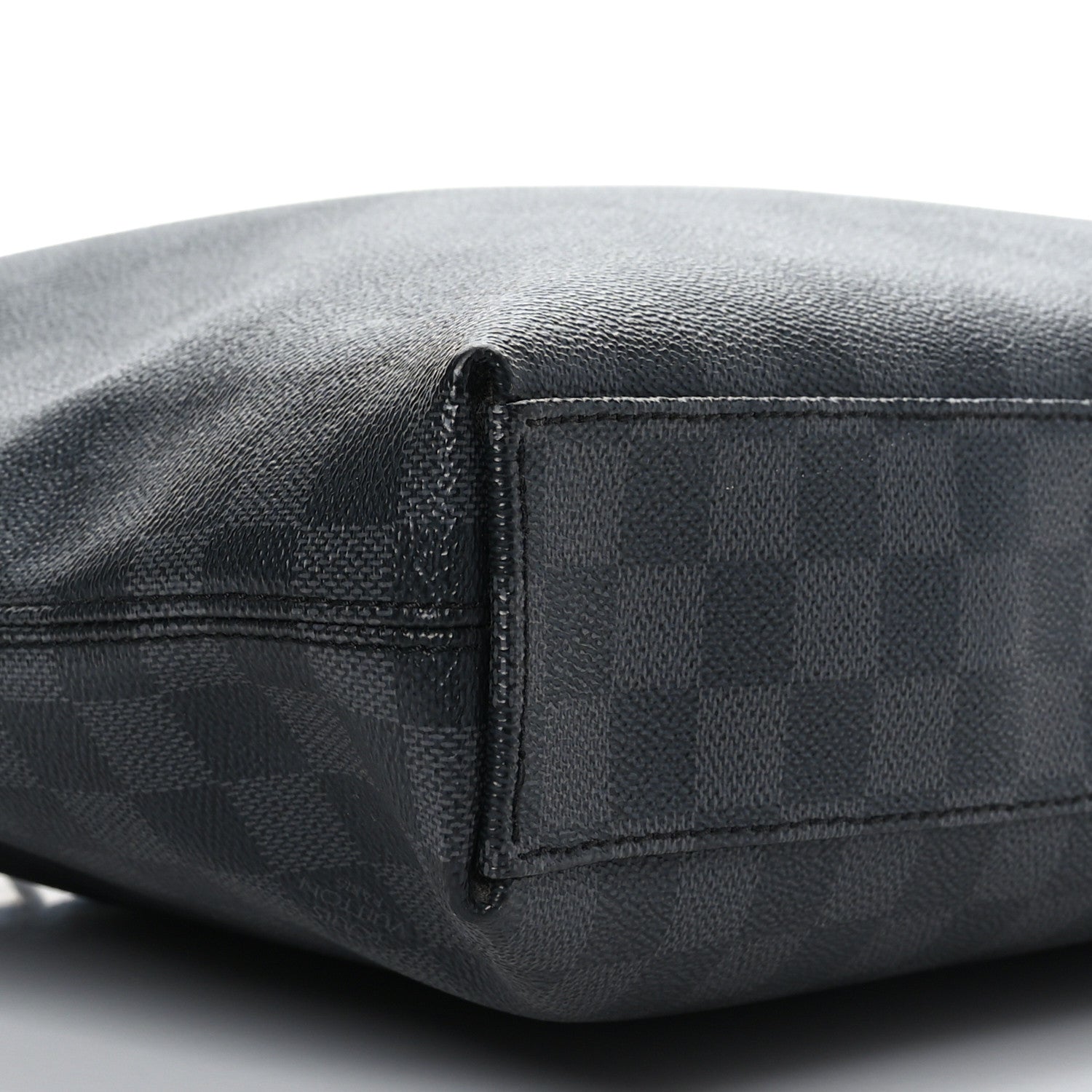 Louis Vuitton Damier Graphite Porte-Documents Jour 6 of 7