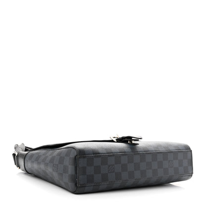 Louis Vuitton Damier Cobalt Newport Messenger MM 4 of 12