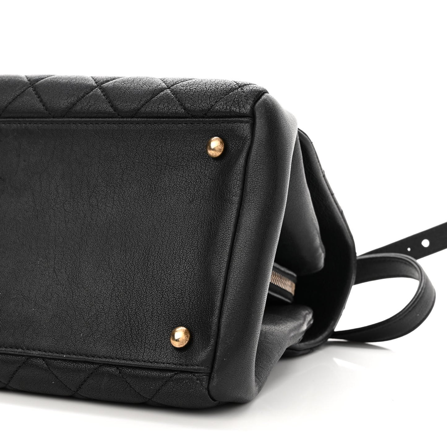 Shiny Sheepskin Quilted Large Trapezio Flap Black