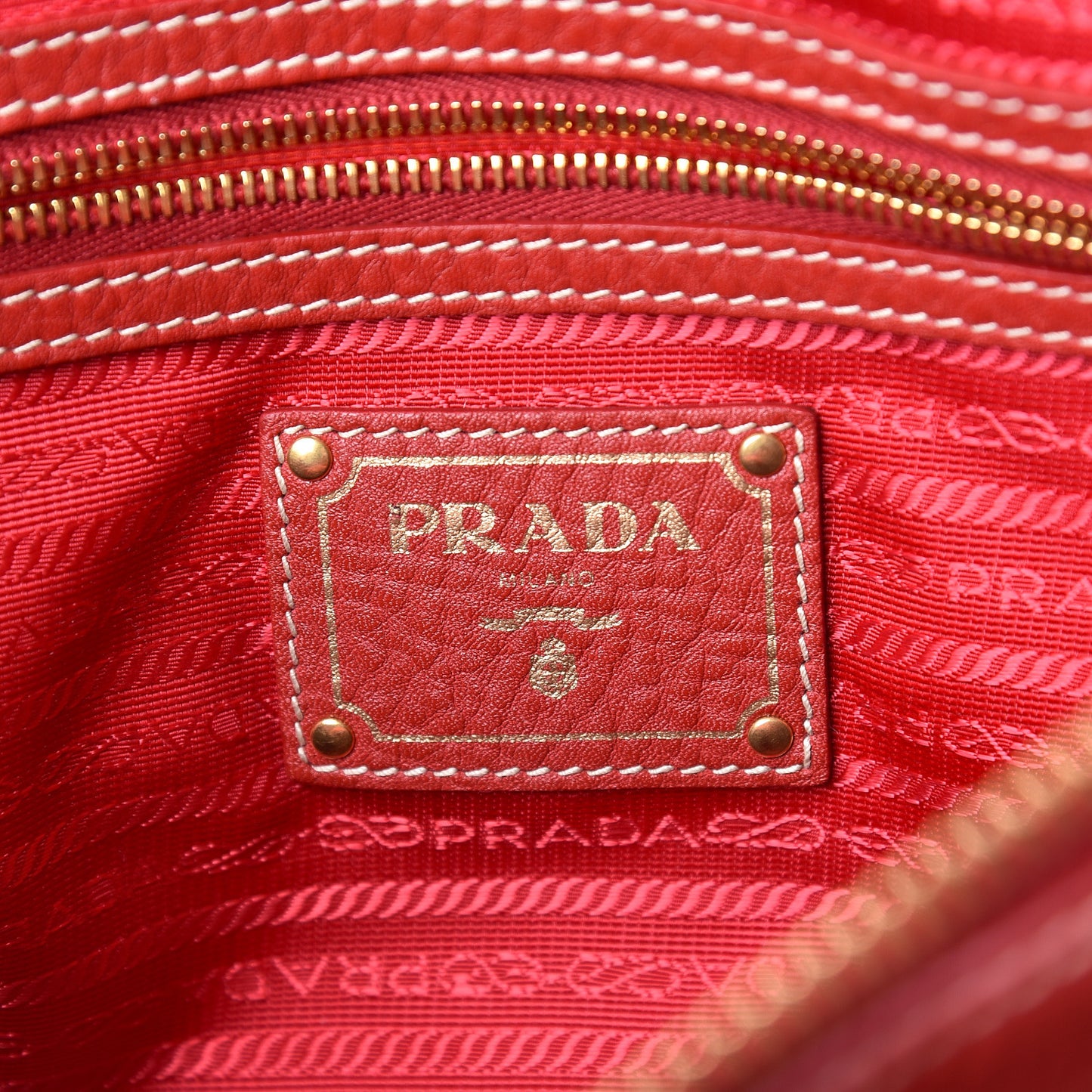 Vitello Daino Top Handle Shoulder Bag Rosso
