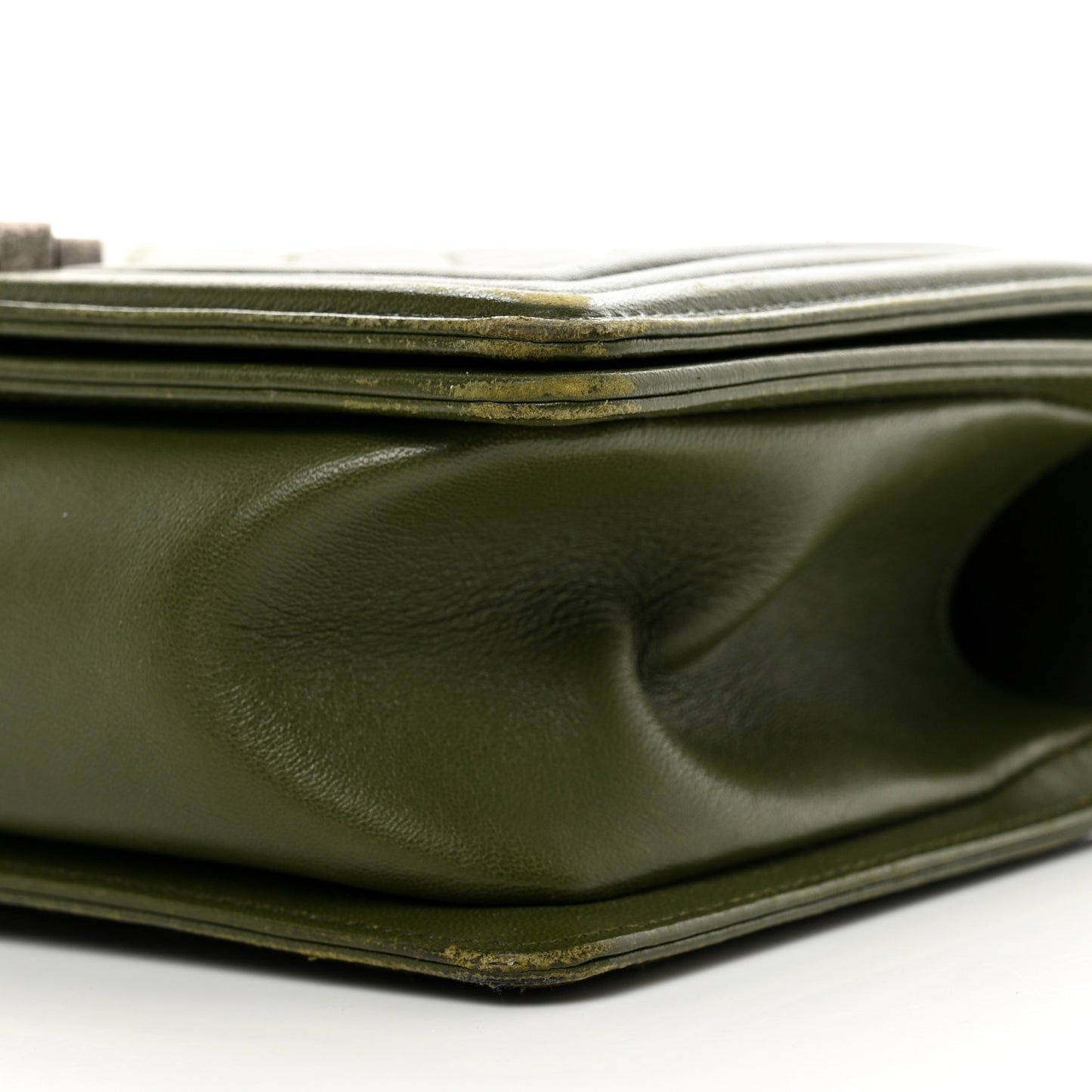 Lambskin Quilted Medium Boy Flap Green