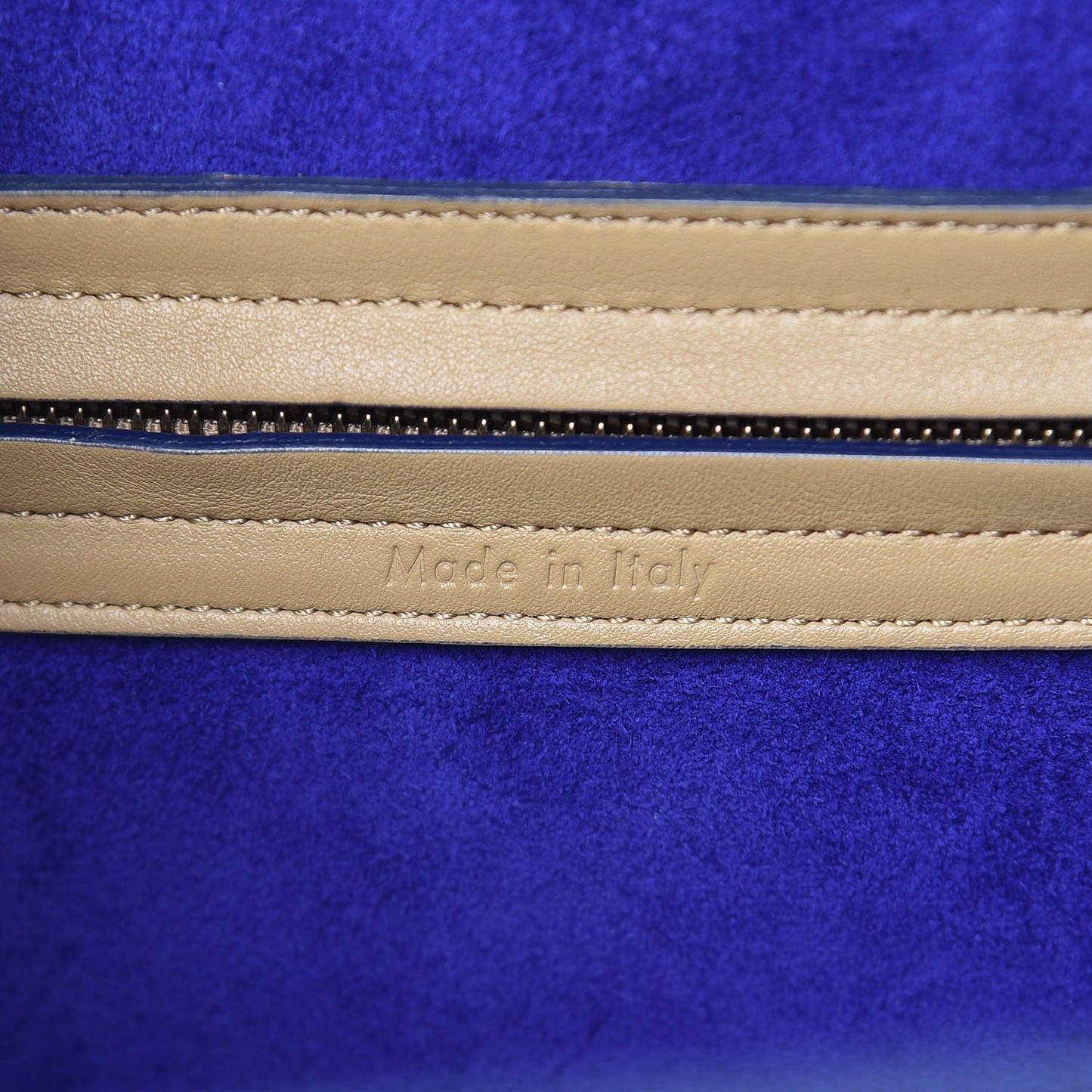Smooth Calfskin Medium Phantom Luggage Sand