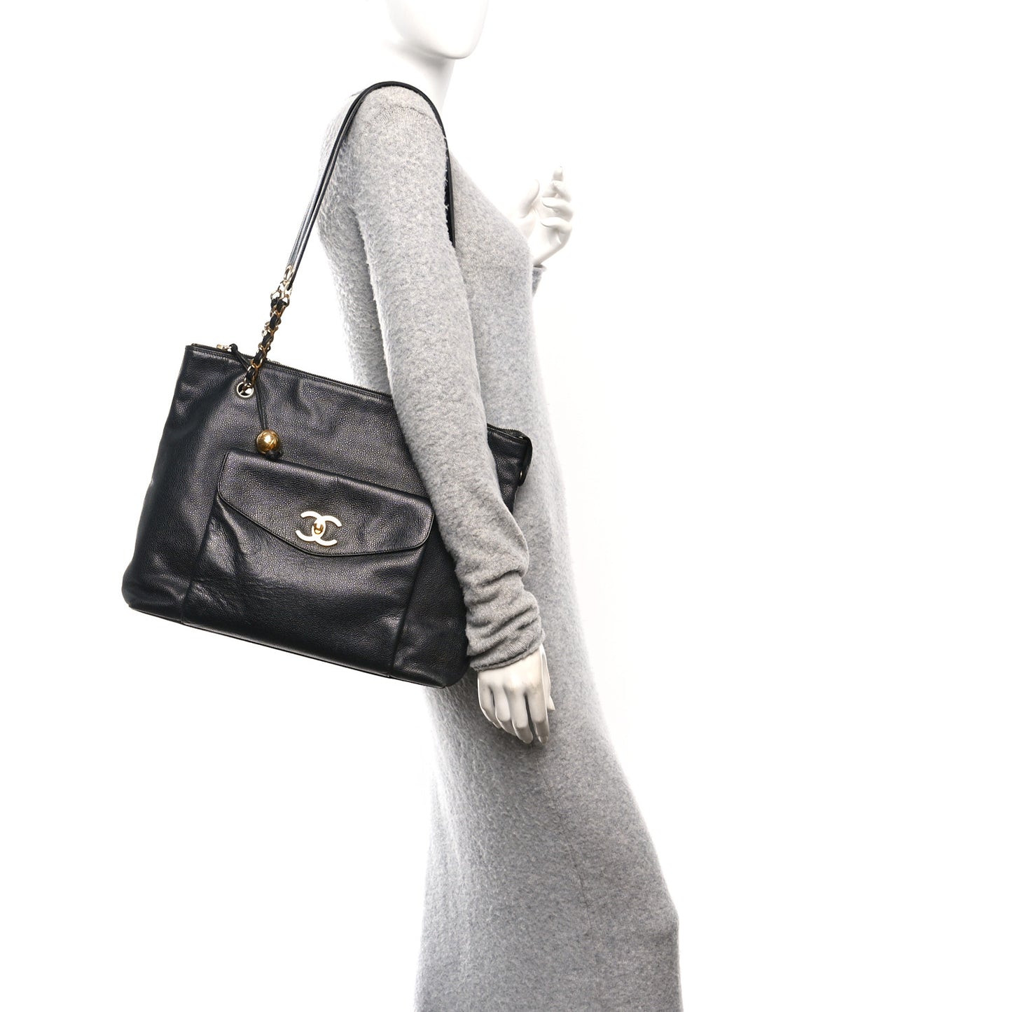 Caviar Flap Shoulder Bag Black