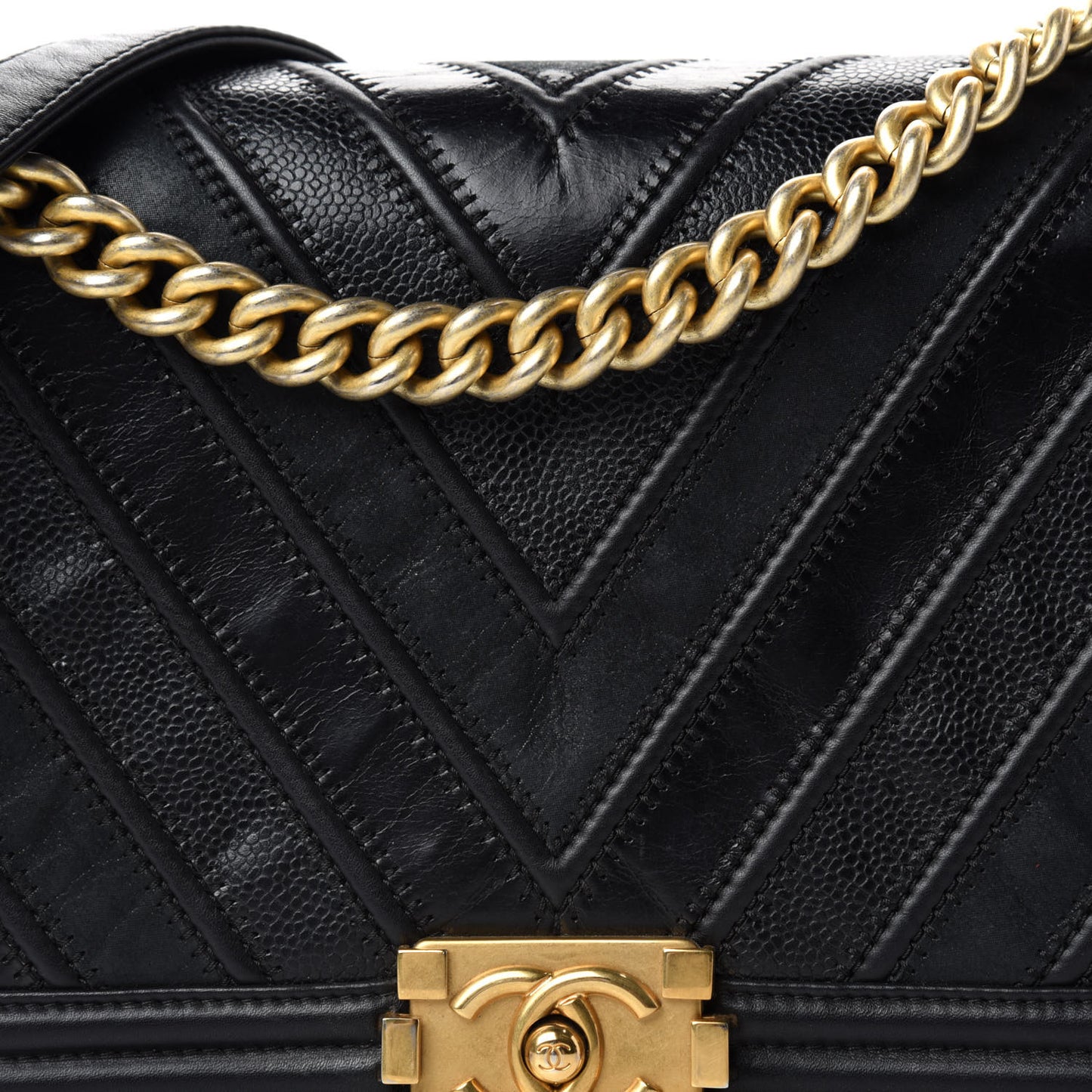 Calfskin Caviar Suede Chevron New Medium Boy Flap Black