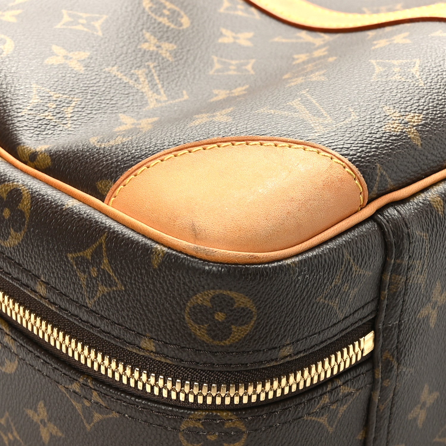 Louis Vuitton Monogram Sirius 45 8 of 10