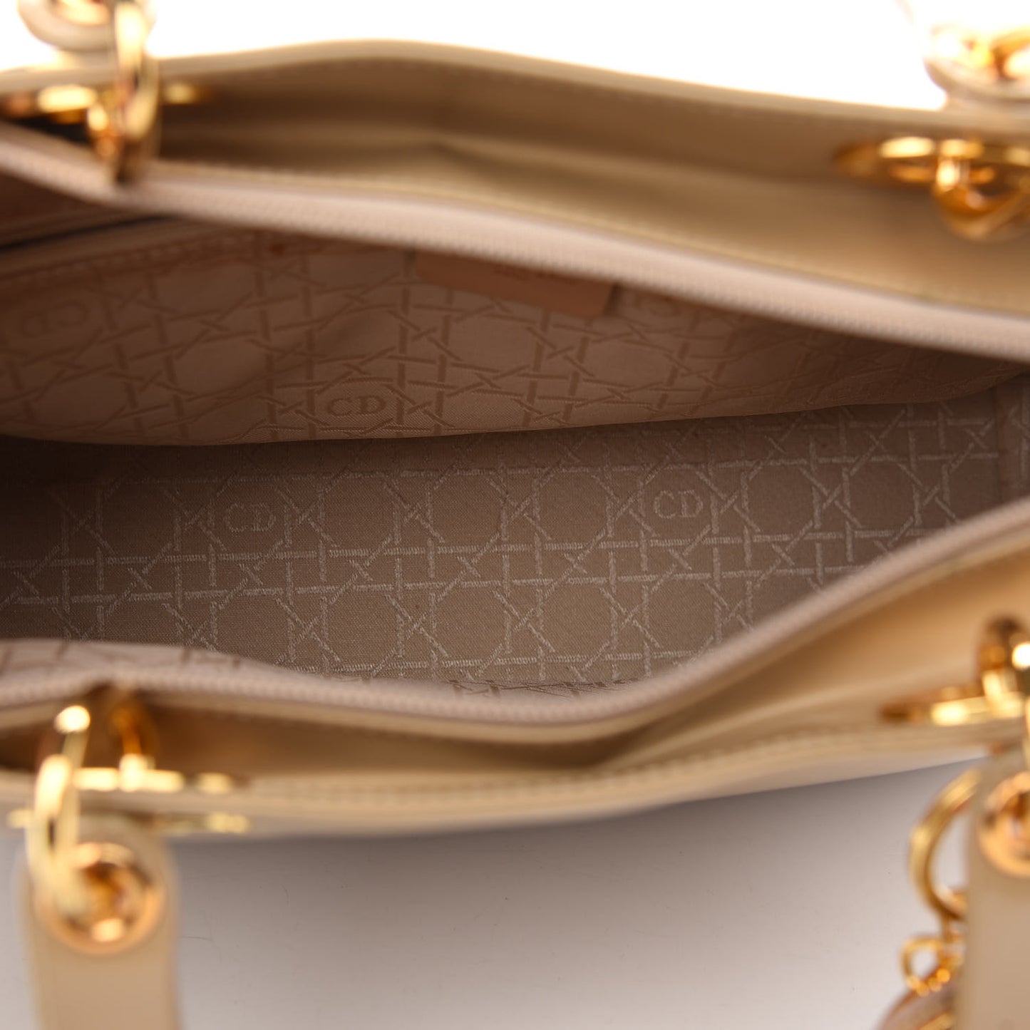 Patent Large Lady Dior Beige