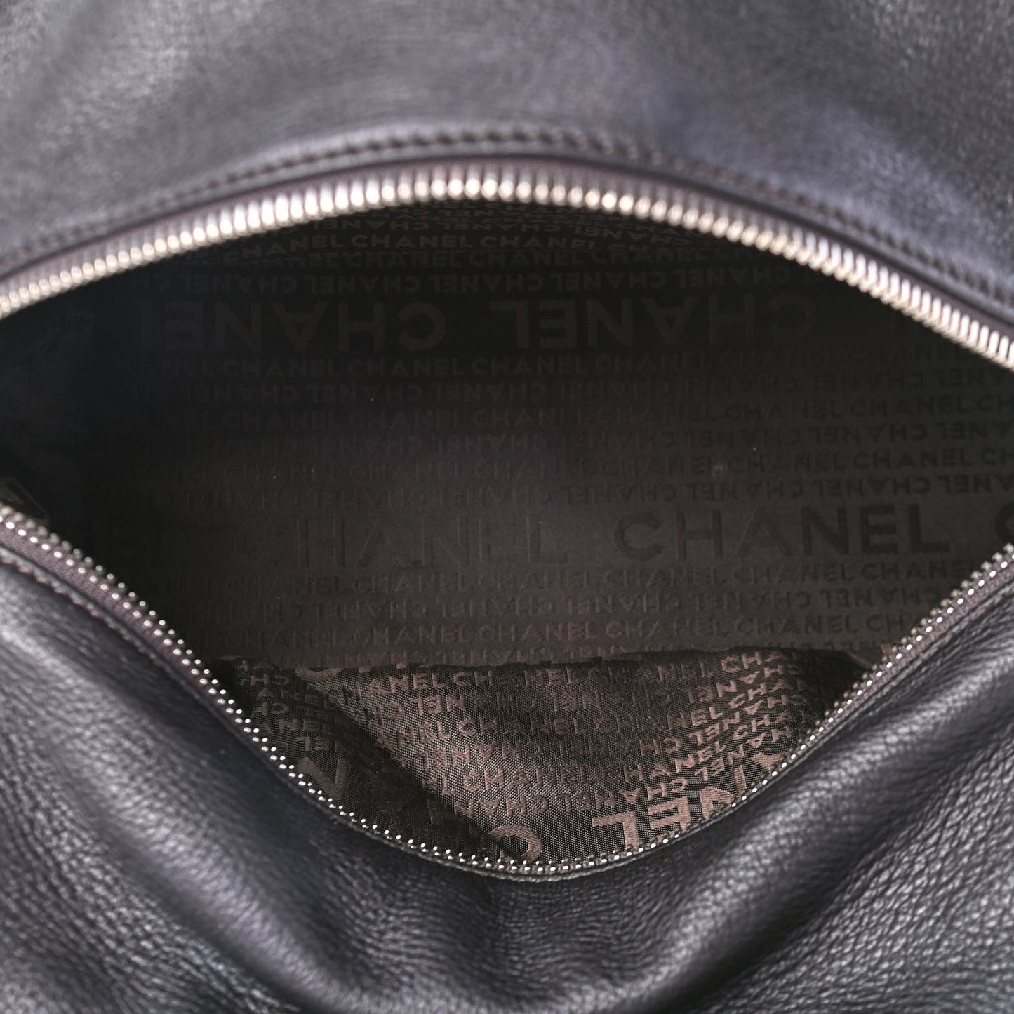 Deerskin Medium Bolt Bag Black