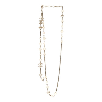 Chanel Metal CC Chain Necklace Gold Pearly White 2 of 4