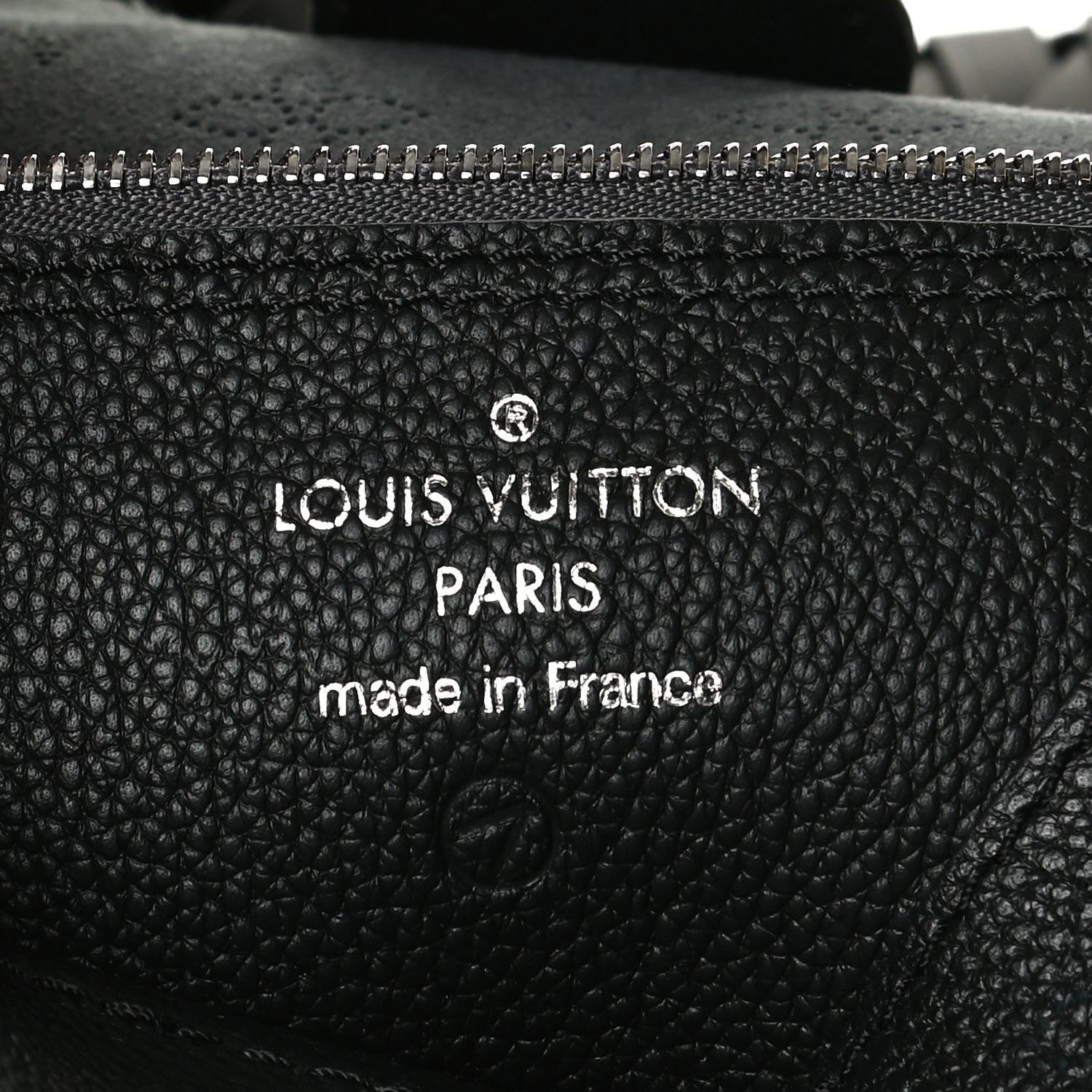 Louis Vuitton Mahina Carmel Hobo Black 6 of 13