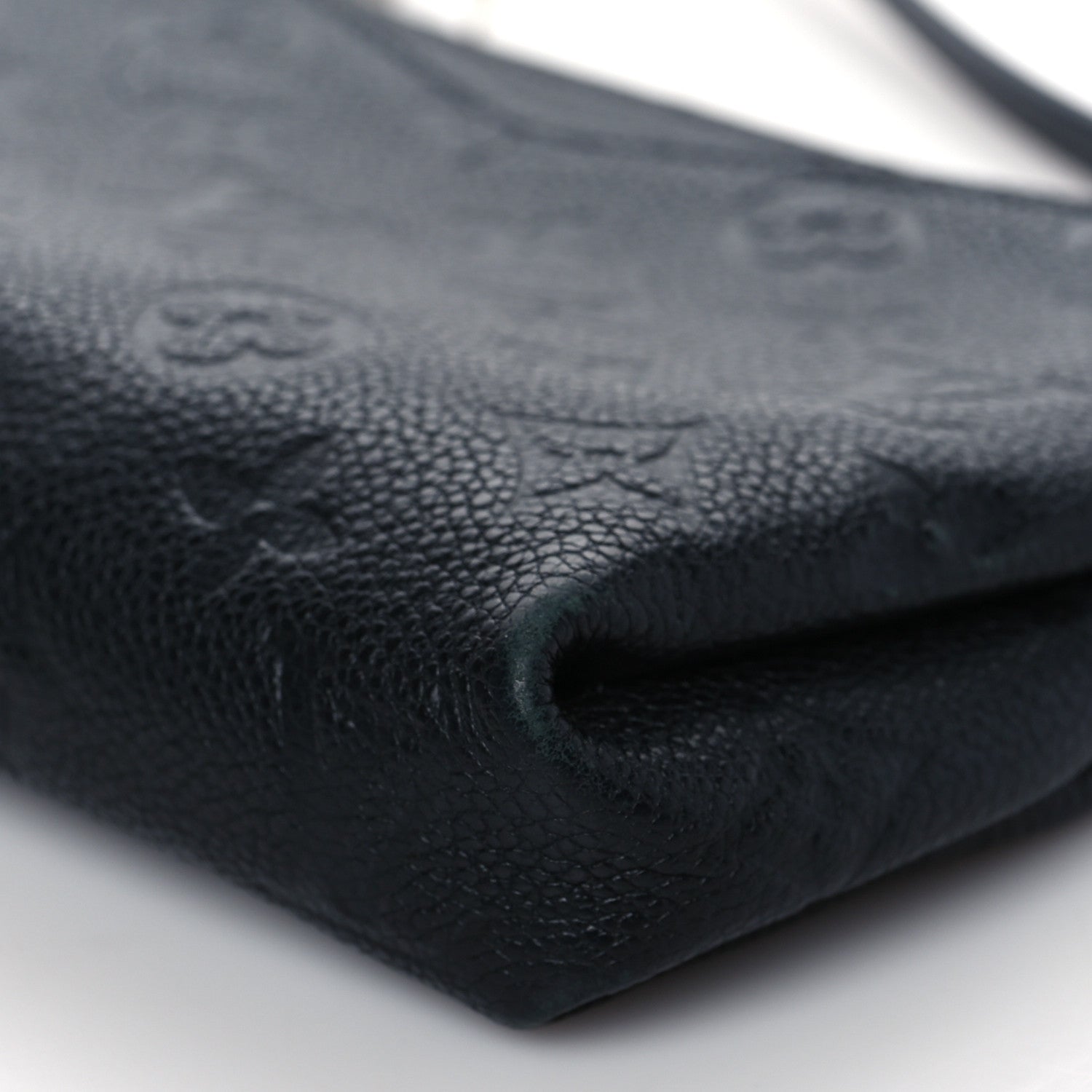 Louis Vuitton Empreinte Pallas Crossbody Black 8 of 8