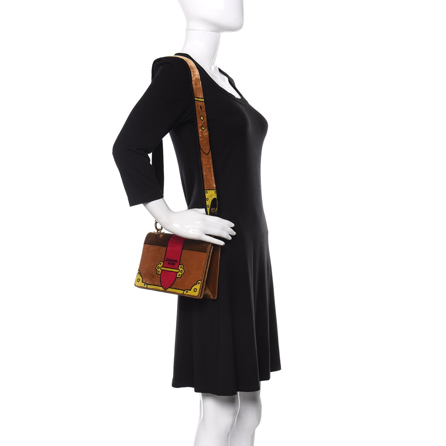 Velluto Ricamo Cahier Shoulder Bag Cammello