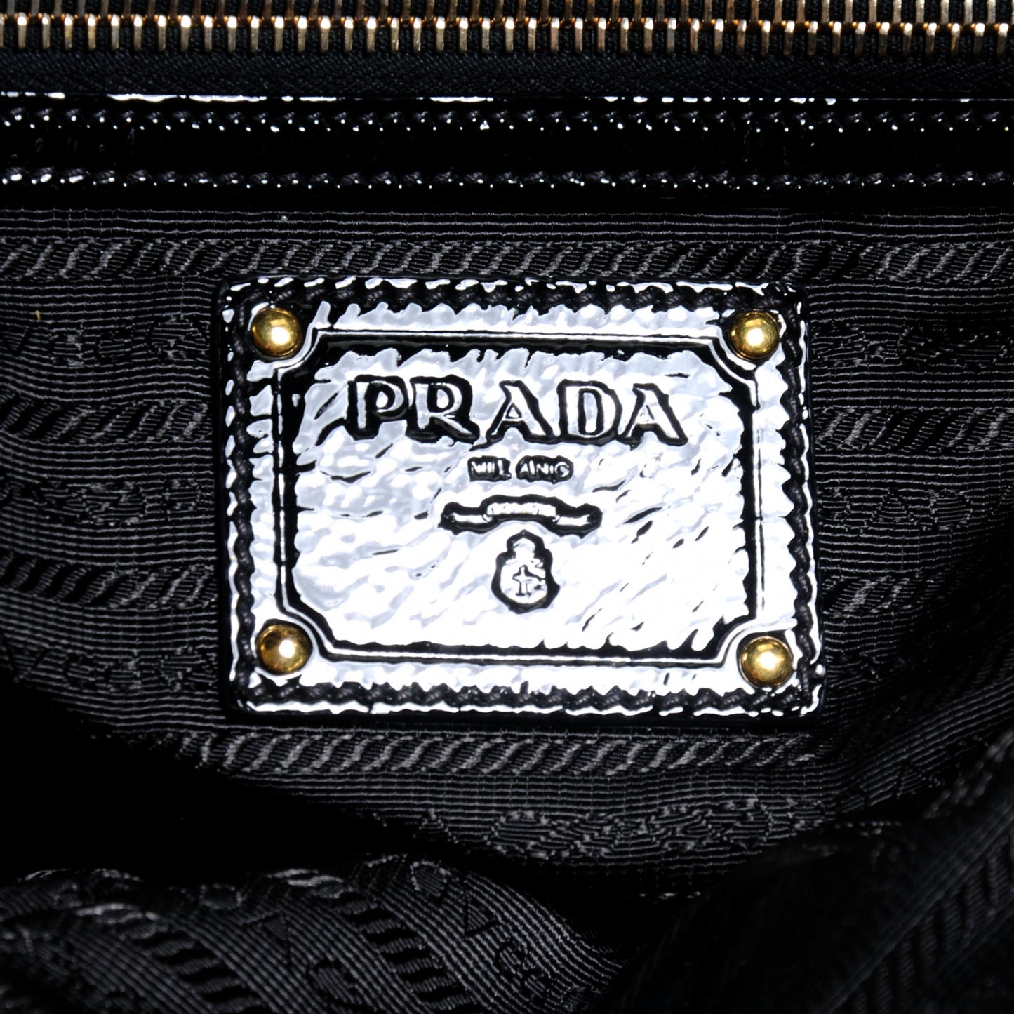 Vernice Shopping Tote Black