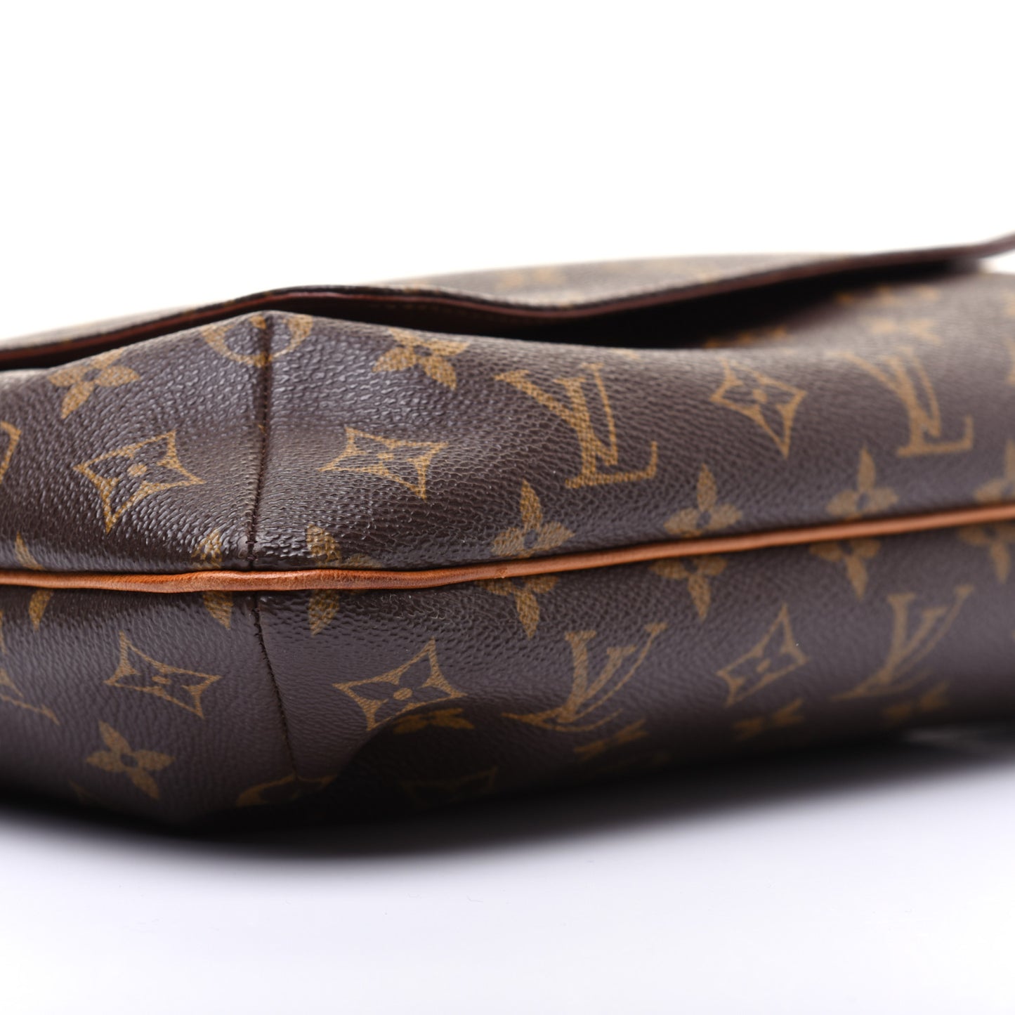 Monogram Musette GM
