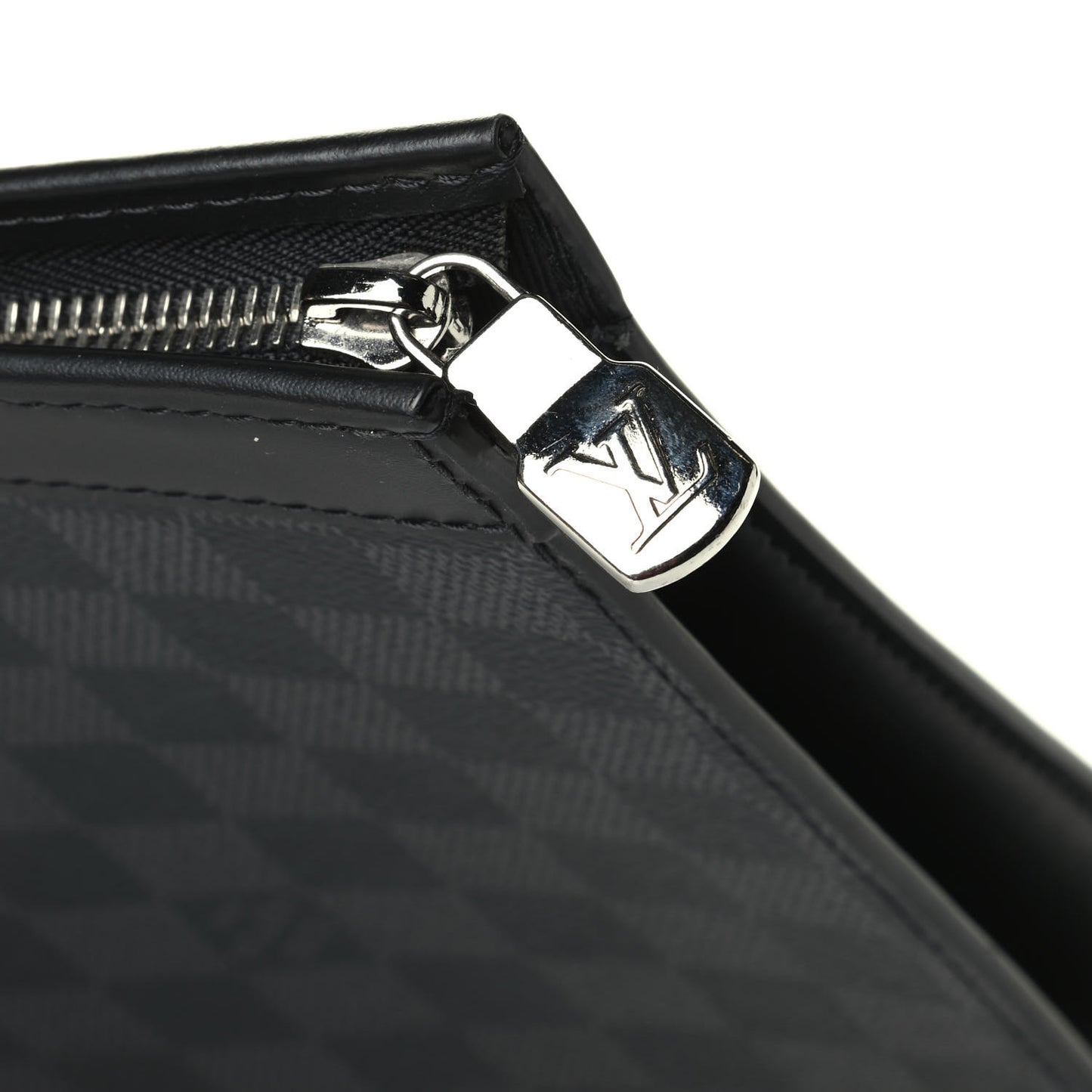 Damier Graphite Pochette Voyage GM