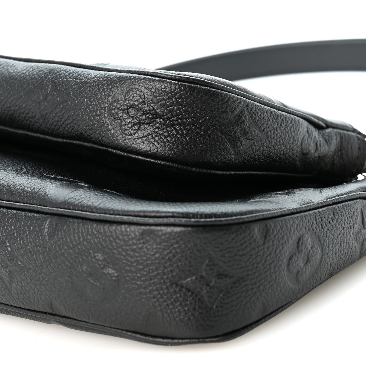 Empreinte Monogram Giant Multi Pochette Accessories Black