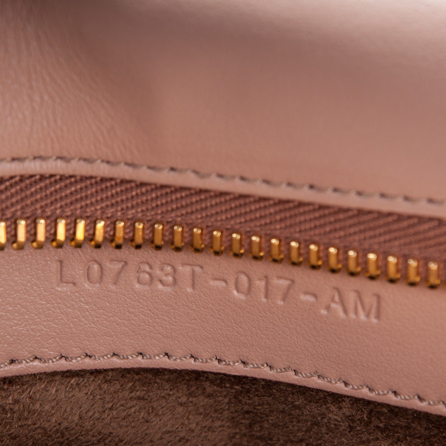 Tom Ford Smooth Calfskin Medium Icon Bag Blush Nude 7 of 8