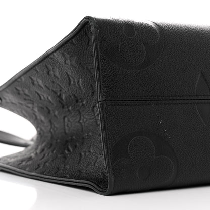 Louis Vuitton Empreinte Monogram Giant OnTheGo MM Black 8 of 9