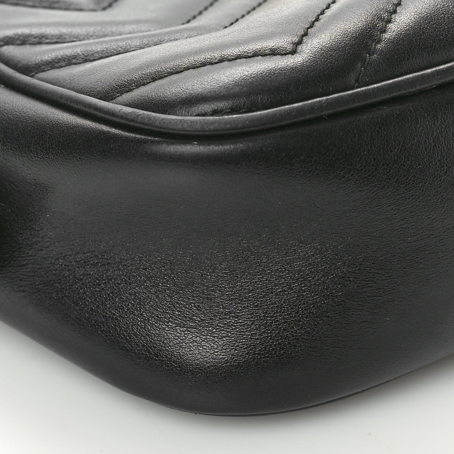 Gucci Calfskin Matelasse Mini GG Marmont Chain Shoulder Bag Black 10 of 17