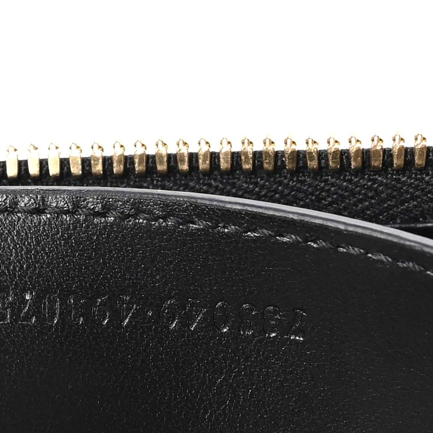 Calfskin GG Matelasse Chain Handbag Black Natural