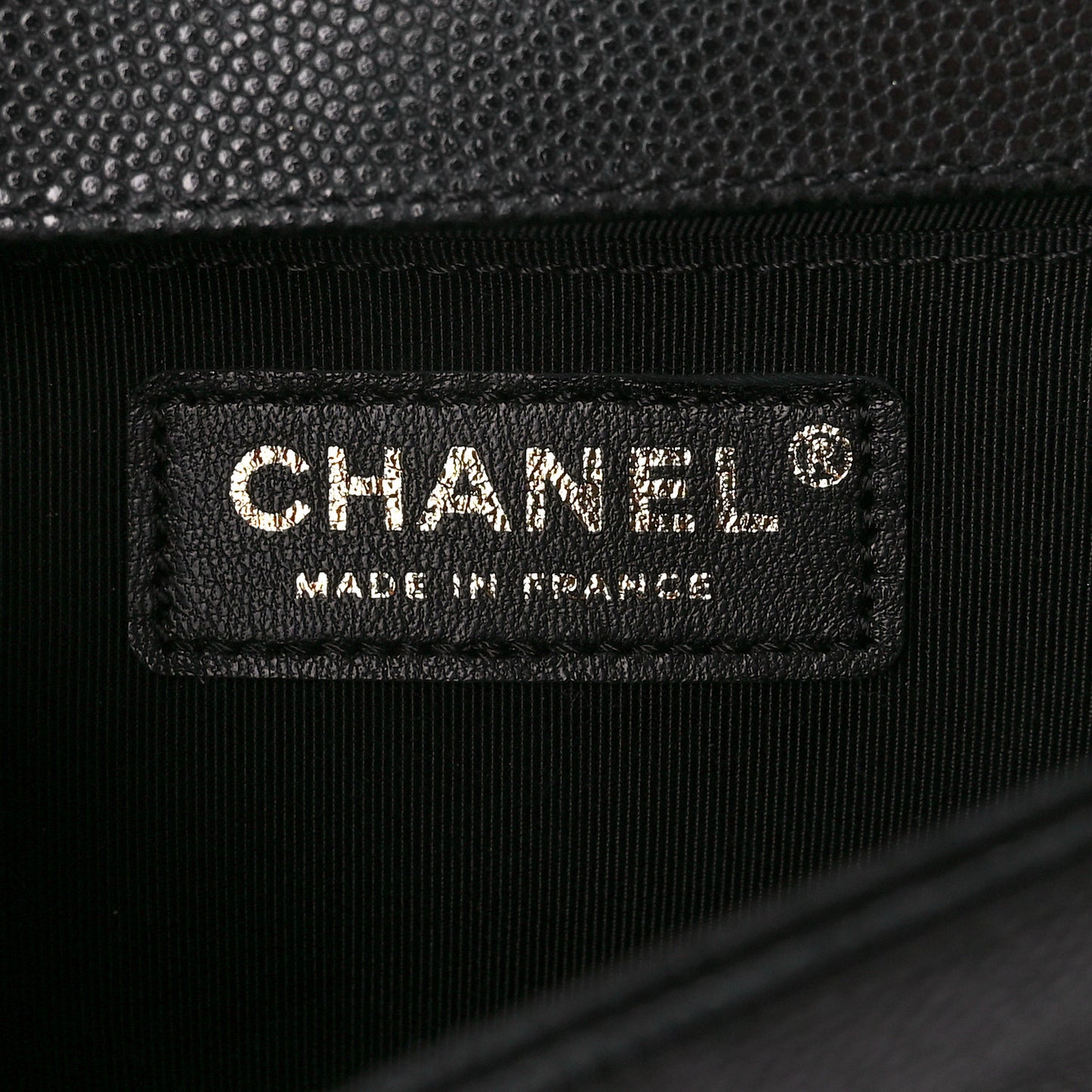 Caviar Quilted Medium Boy Flap Black