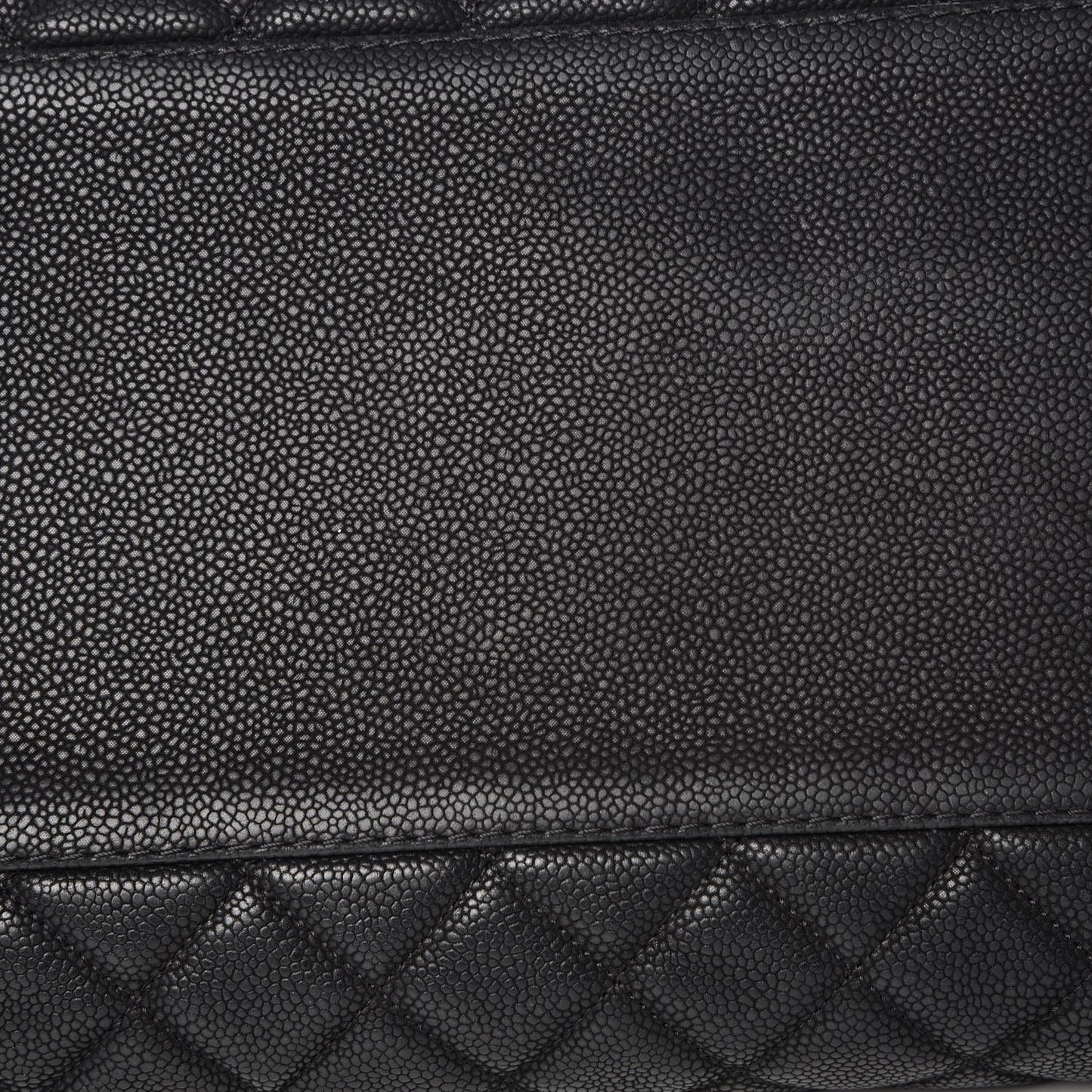 Iridescent Caviar Quilted Lady Pearly Tote Black